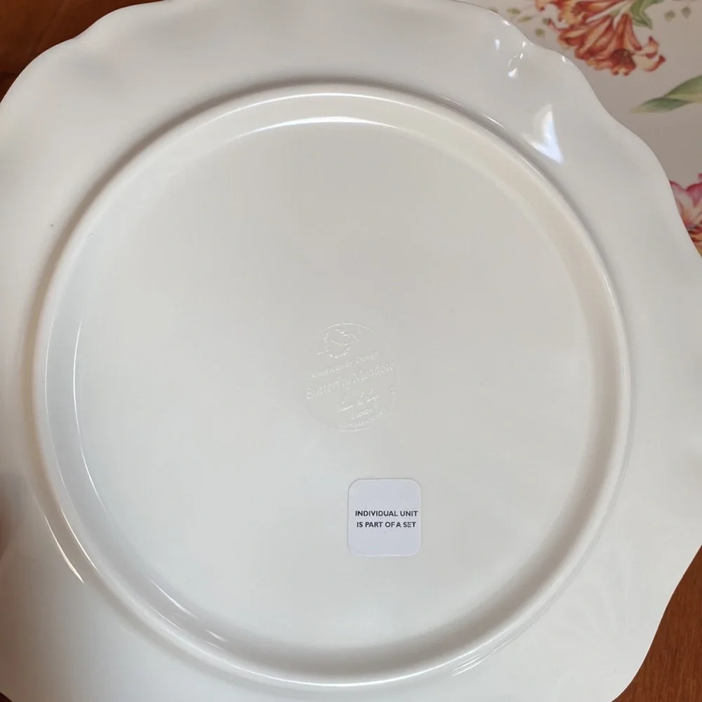 Lenox Butterfly Meadow 4-Piece Accent Plates Set - Picture 5 of 6